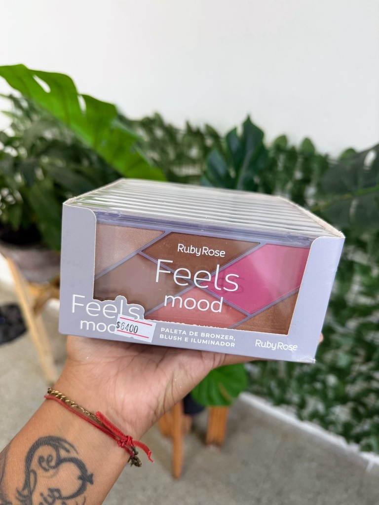 Rubor iluminador Contorno Ruby Rose