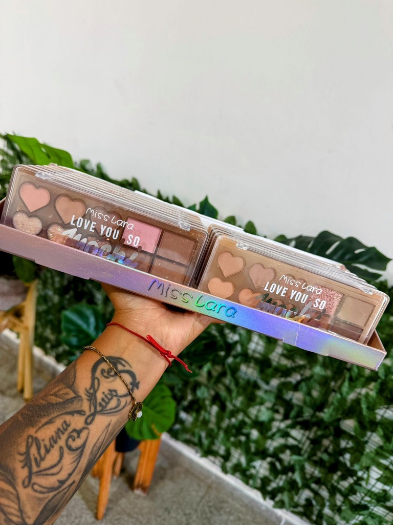 Paleta sombras Mis Lara